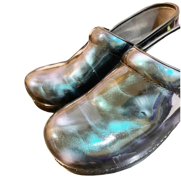 Dansko Woman Clog Iridescent “Bowling Ball” Patent Leather Sz 41 US 10.5 - Picture 2 of 7